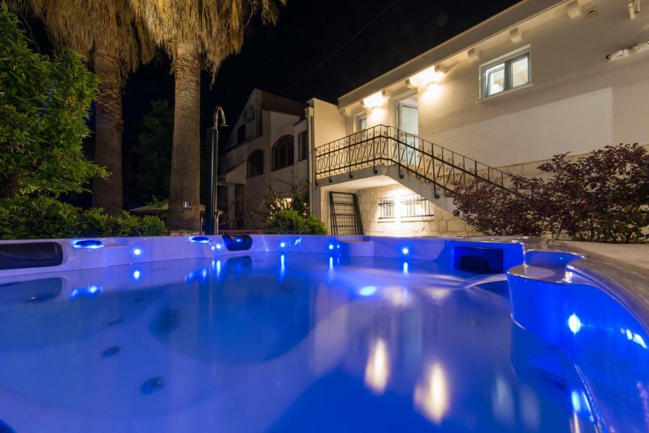 Villa Hurem Trogir Exterior photo